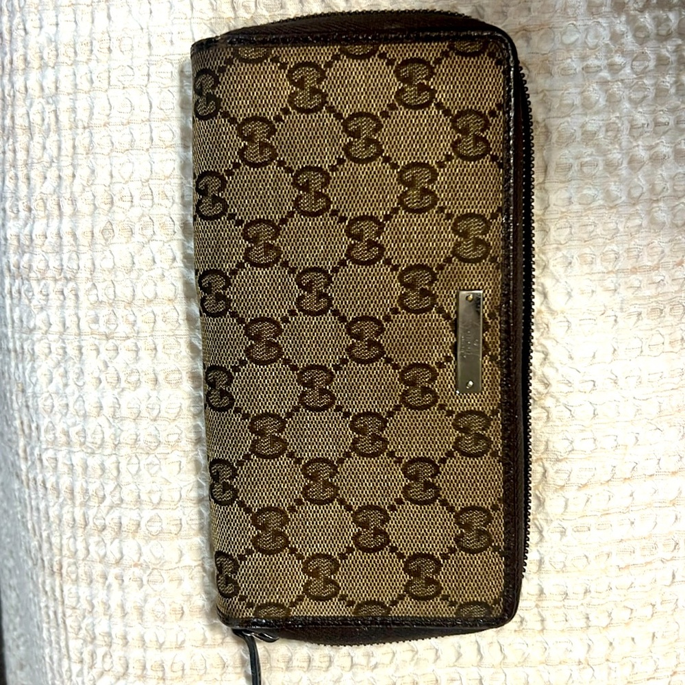 Gucci Wallet